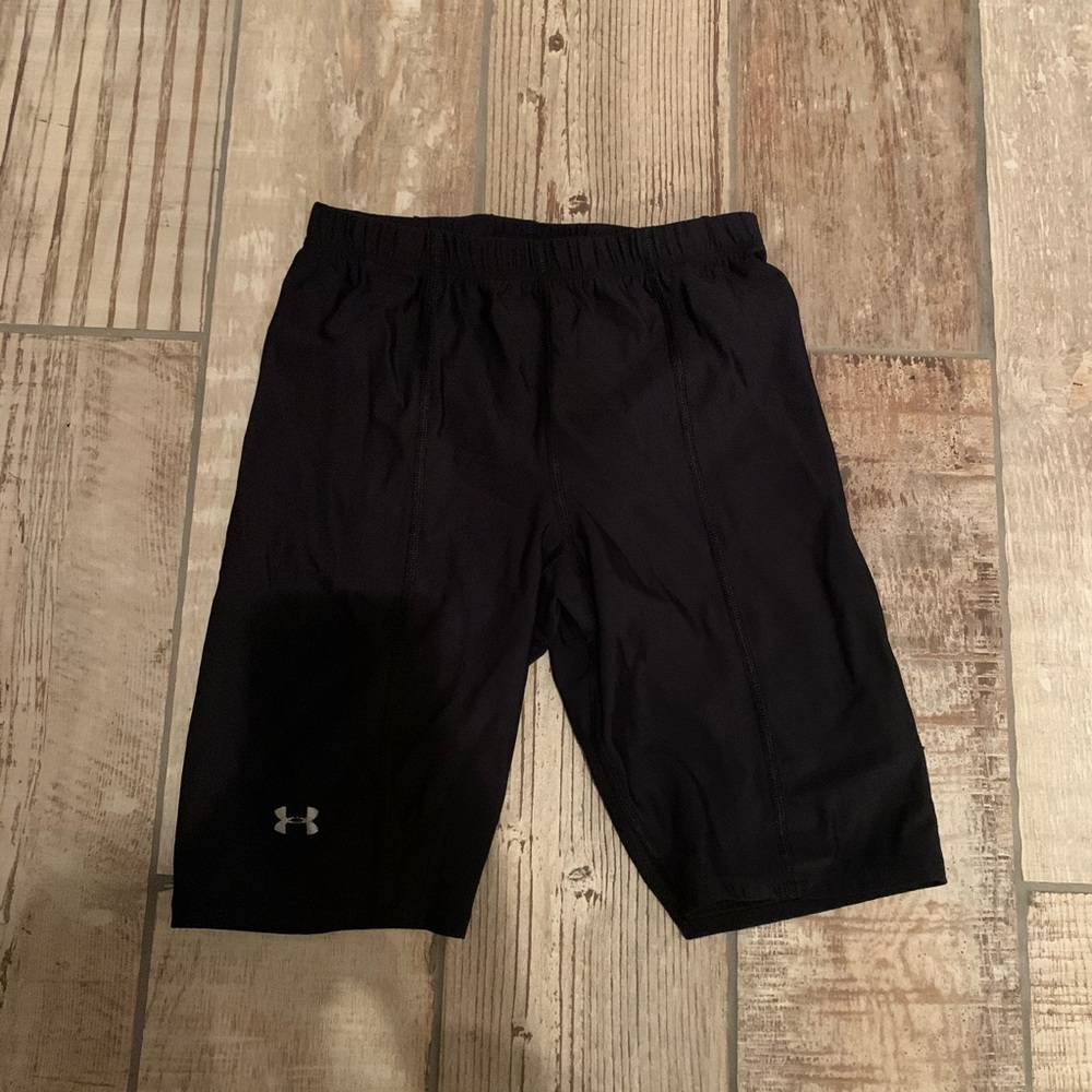 Under Armor Spandex Shorts, Small